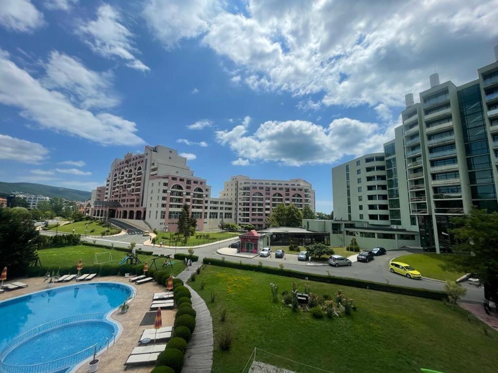 Apartment Sunny Beach Plaza 100 M Sea 외부 사진